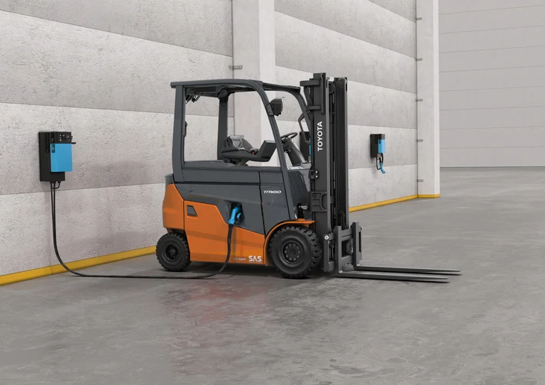 Efficient Forklift Operations with LiFePO4 Battery Solutions--IMPROVE BATTERY
